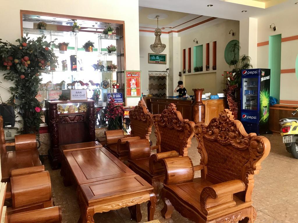 Kim Hoan Ngoc Hotel Плей Ку Екстериор снимка